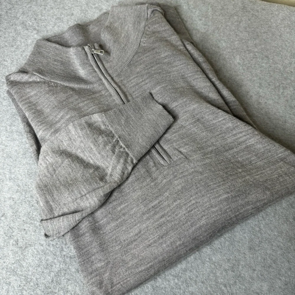 Uniqlo Light Marled Gray 100%‎ Wool Super Soft Quarter Zip Sweater Size XL